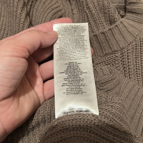 Guess Los Angeles Light Brown V-Neck Sweater With Braided Sleeves M - Picture 11 of 13